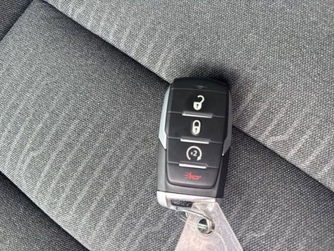 Used 2022 RAM 1500 Big Horn image 32