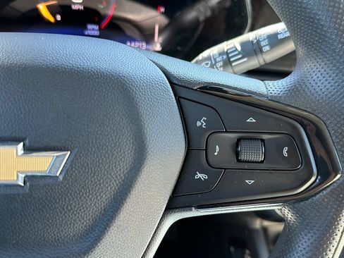 Used 2025 Chevrolet TrailBlazer LT FWD image 25