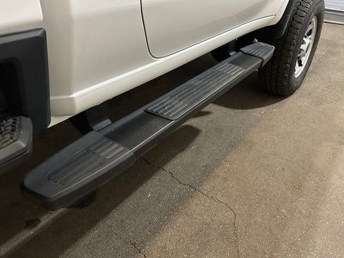 Used 2022 GMC Sierra 3500 SLE w/ SLE Convenience Package AWD/4WD image 8