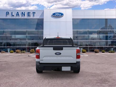 New 2026 Ford Maverick XLT w/ XLT Luxury Package FWD image 6