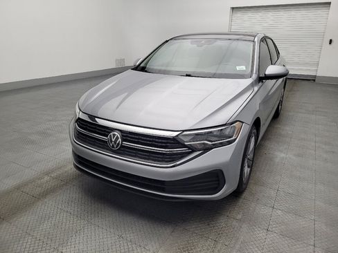 Used 2022 Volkswagen Jetta SE image 15
