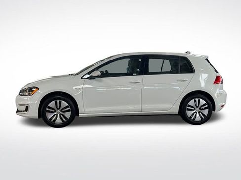 Used 2016 Volkswagen e-Golf SE image 8