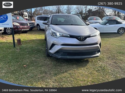 Used 2018 Toyota C-HR image 27