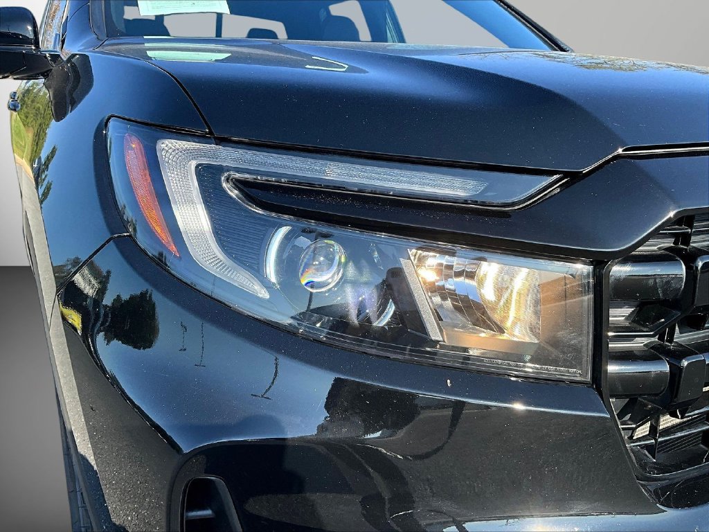 Certified 2024 Honda Ridgeline Black Edition image 31