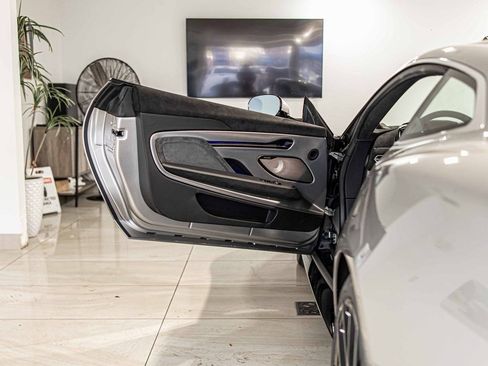 Used 2026 Aston Martin Vanquish RWD image 30