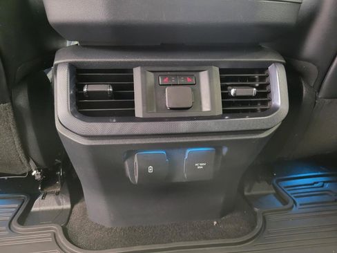 Used 2022 Ford F150 Raptor w/ Equipment Group 801A High AWD/4WD image 23