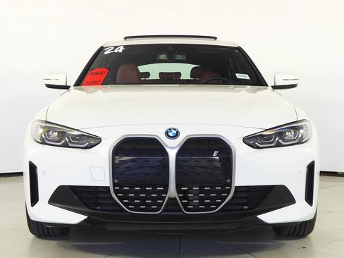 Used 2024 BMW i4 eDrive35 w/ Convenience Package RWD image 3