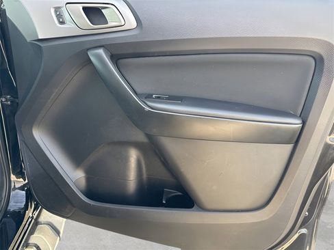 Used 2020 Ford Ranger XLT w/ Equipment Group 301A Mid image 9