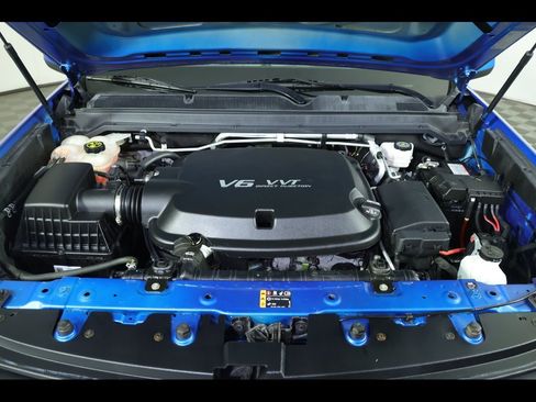 Used 2021 Chevrolet Colorado W/T w/ Custom Special Edition image 18