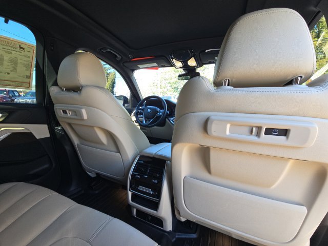 Used 2022 BMW X5 sDrive40i w/ Executive Package RWD image 20
