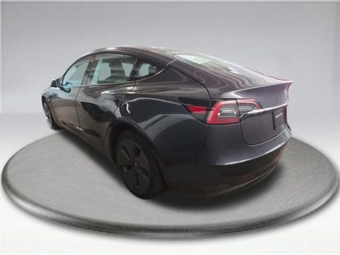 Used 2023 Tesla Model 3 Standard Range RWD image 10