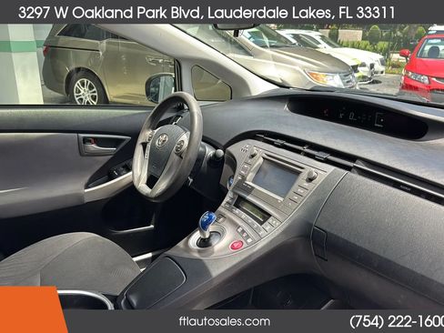 Used 2015 Toyota Prius Three FWD image 45