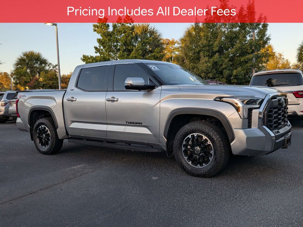 Used 2022 Toyota Tundra SR5 RWD image 2