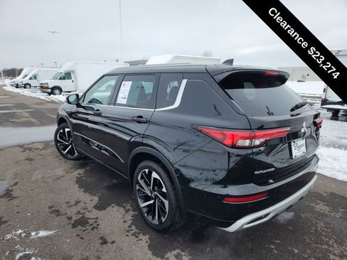 Used 2023 Mitsubishi Outlander SEL image 5