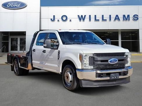 Used 2019 Ford F350 XL w/ Power Equipment Group image 1
