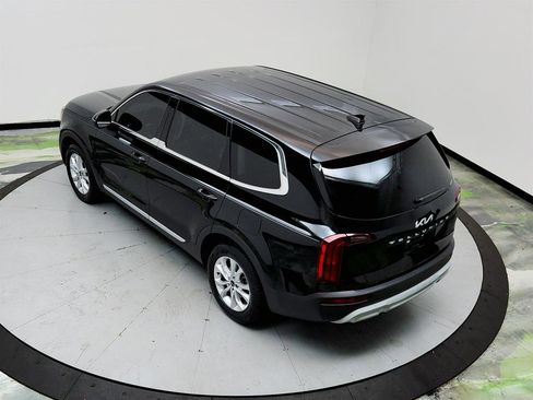 Used 2022 Kia Telluride LX FWD image 35