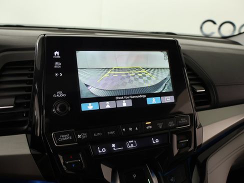 Used 2021 Honda Odyssey Touring image 6