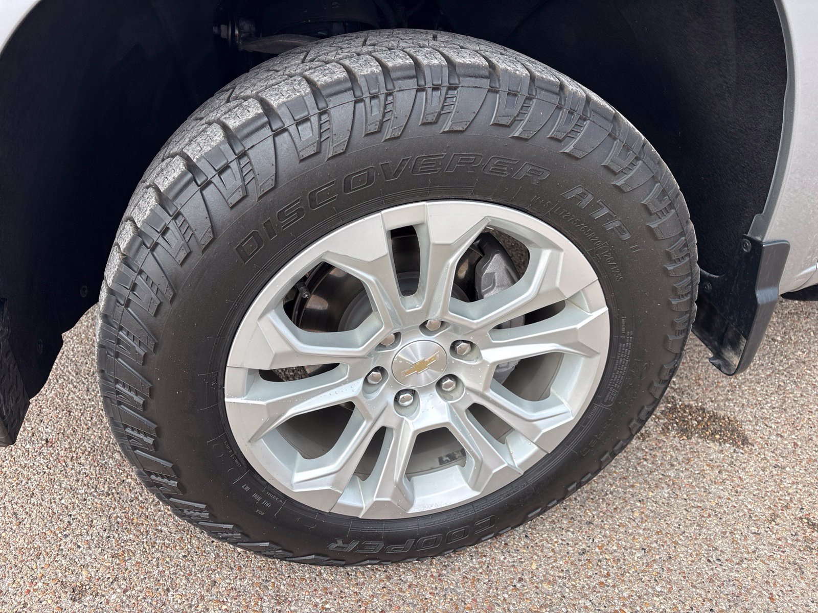 Used 2023 Chevrolet Silverado 1500 LTZ AWD/4WD image 33
