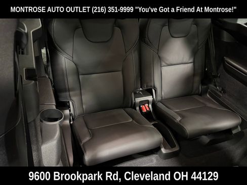 New 2026 Volvo XC90 B6 Ultra w/ Protection Package image 37