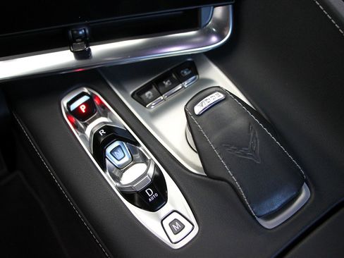 Used 2020 Chevrolet Corvette Stingray Preferred Cpe w/ 2LT Preferred Equipment Group image 24