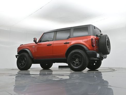 Used 2023 Ford Bronco Wildtrak AWD/4WD image 51