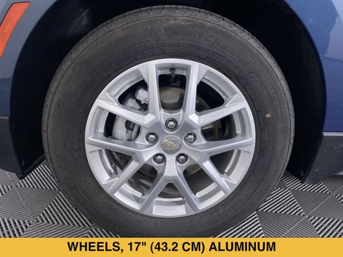Certified 2024 Chevrolet Equinox LS FWD image 14