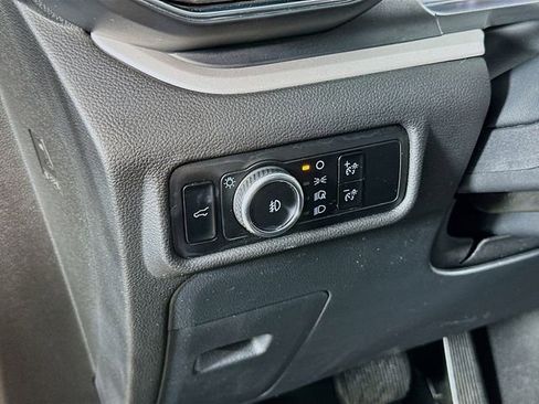 Certified 2023 Ford Explorer XLT w/ Equipment Group 202A image 19