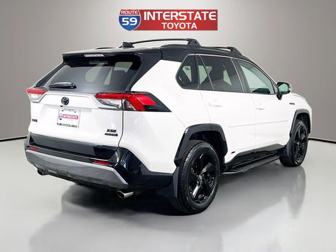 Used 2021 Toyota RAV4 XSE AWD/4WD image 7