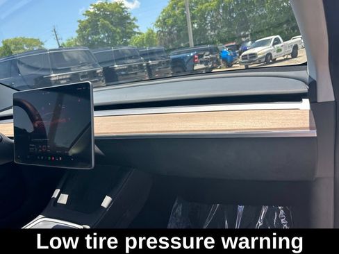 Used 2023 Tesla Model 3 Standard Range RWD image 23