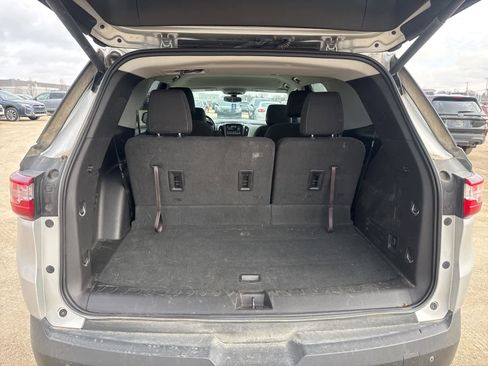 Used 2019 Chevrolet Traverse LT w/ LPO, Floor Liner Package image 14