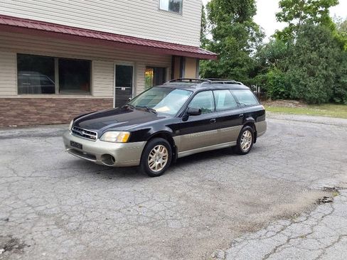 Used 2001 Subaru Outback H6 L.L. Bean Edition image 2