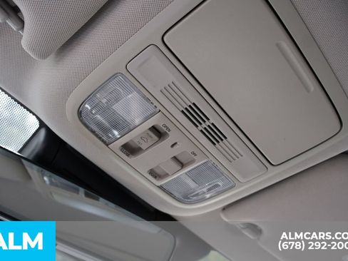 Used 2019 Honda Accord EX-L image 33