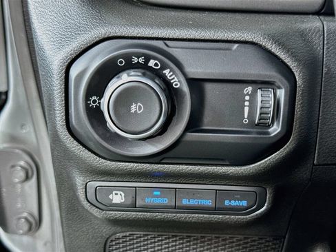 Used 2023 Jeep Wrangler Unlimited w/ 8.4" Radio Group AWD/4WD image 16