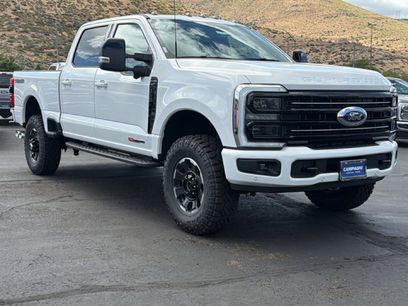New 2026 Ford F350 Platinum w/ Tremor Off-Road Package