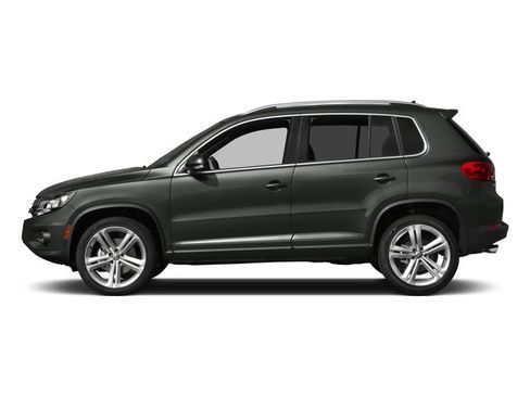 Used 2016 Volkswagen Tiguan S AWD/4WD image 3