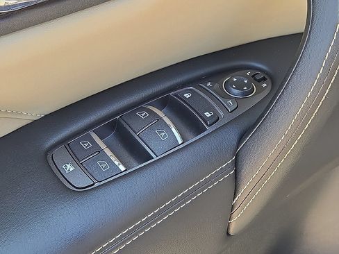 Used 2022 INFINITI QX80 Premium Select w/ Cargo Package RWD image 23