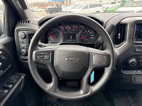 Used 2021 Chevrolet Silverado 1500 Custom Trail Boss w/ Midnight Edition image 14