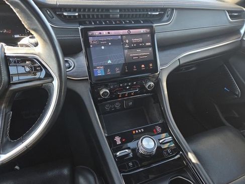 Used 2021 Jeep Grand Cherokee L Overland w/ Luxury Tech Group IV image 39