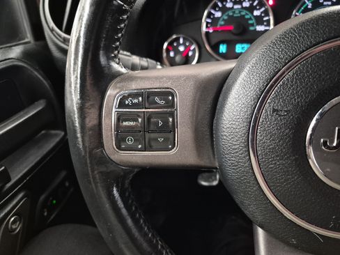 Used 2016 Jeep Wrangler Unlimited Sport AWD/4WD image 20
