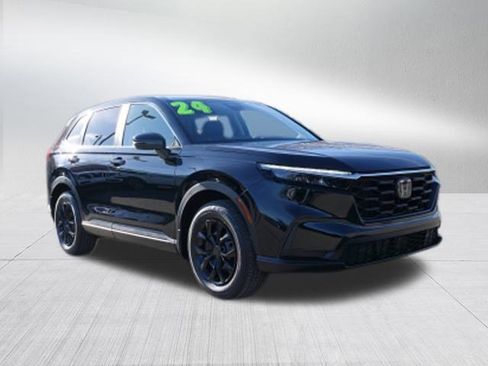 Used 2024 Honda CR-V LX image 9