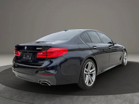 Used 2017 BMW 530i xDrive AWD/4WD image 9