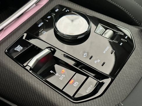 Used 2026 BMW X3 xDrive30 w/ Convenience Package image 22