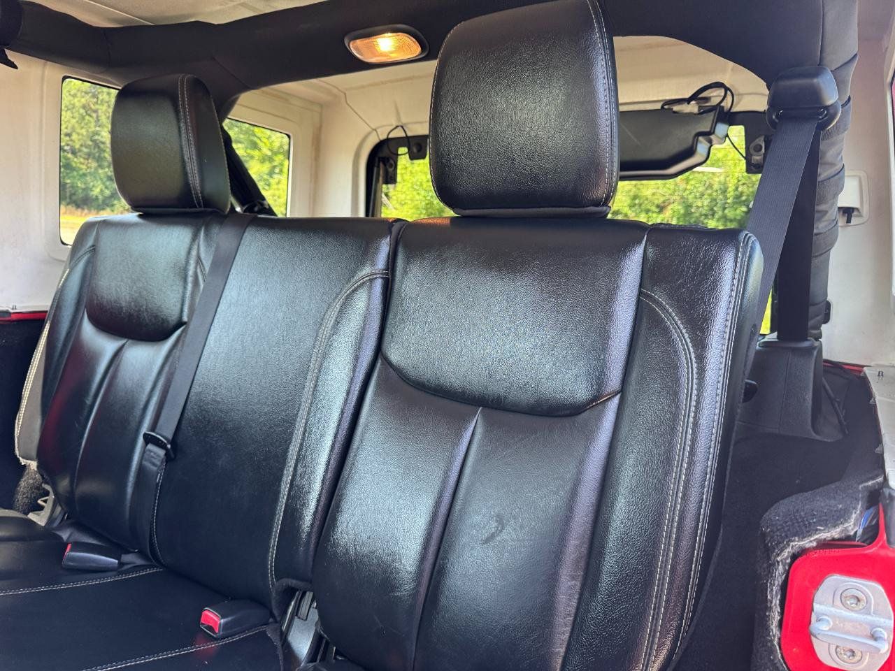 Used 2013 Jeep Wrangler Unlimited Sahara w/ Connectivity Group AWD/4WD image 26