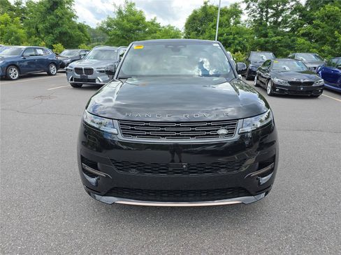 Used 2025 Land Rover Range Rover Sport Dynamic SE AWD/4WD image 8