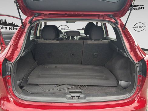 Used 2019 Nissan Rogue Sport SV AWD/4WD image 29