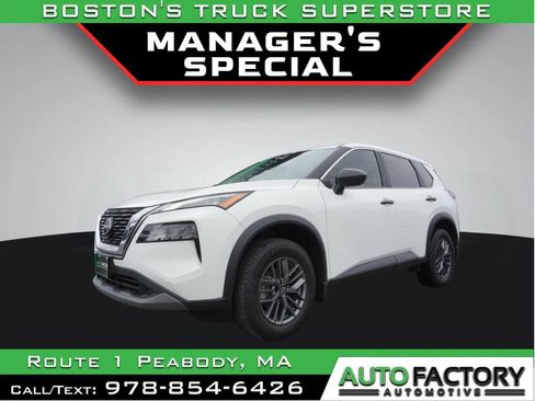 Used 2023 Nissan Rogue S image 1