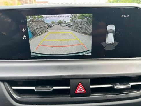 Used 2025 Kia Seltos EX w/ EX Sunroof Package FWD image 16