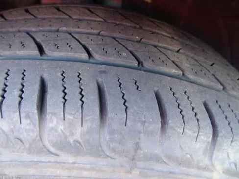 Used 2023 Chevrolet Equinox LT image 17