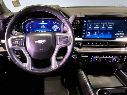 Used 2024 Chevrolet Silverado 3500 LTZ w/ LTZ Plus Package image 9