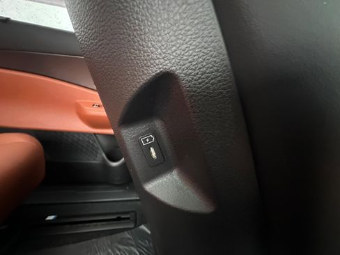 New 2026 Kia Carnival SX image 23